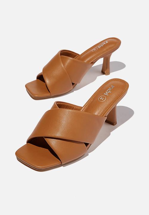 Cotton On - Sofia soft volume heel - tan pu