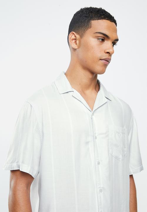Cotton On - Textured short sleeve shirt - grey & white 