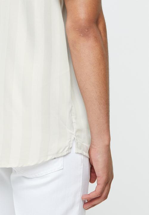 Cotton On - Textured short sleeve shirt - stone & white
