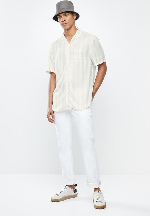 Cotton On - Textured short sleeve shirt - stone & white
