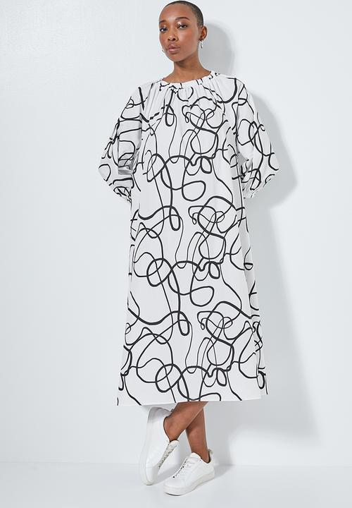 Superbalist - Volume midi with pockets - white & black 