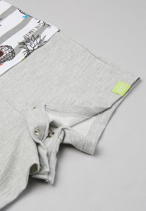 Quimby - Baby boys printed romper - grey & white 