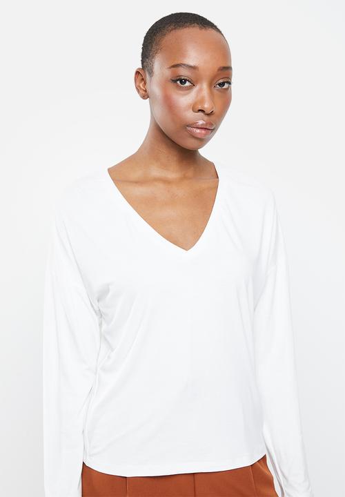 edit - Deep v-neck slouchy tee - milk