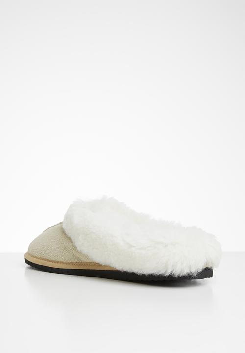 Karu - Sleek suede wool inner slipper - sand