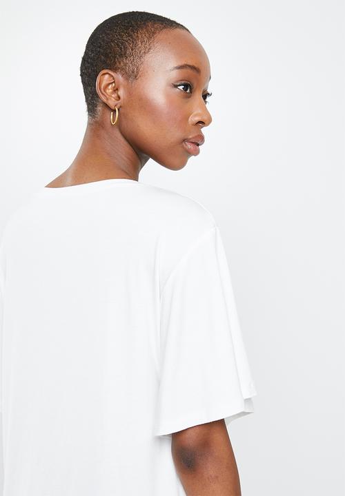 edit - Batwing loose fit tee - milk