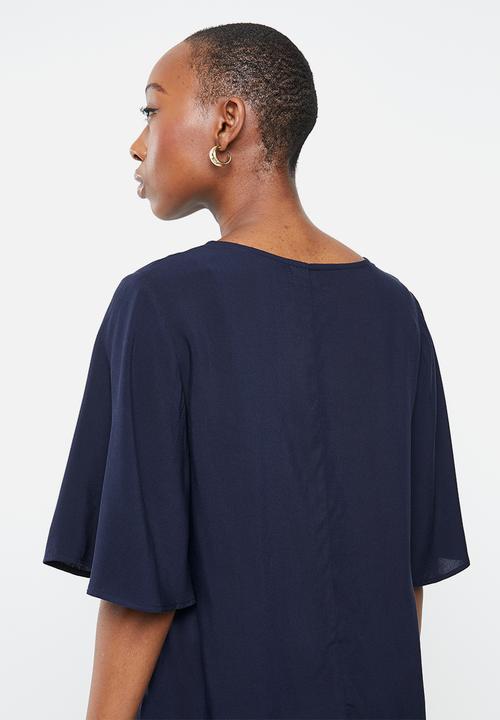 edit - Wide sleeve front keyhole blouse - navy