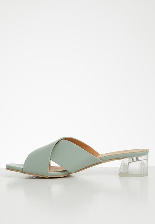 Seduction - Criss-cross mule heel - sage
