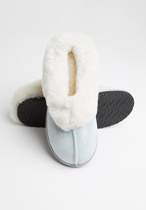 Karu - Sleek suede wool inner slipper - grey