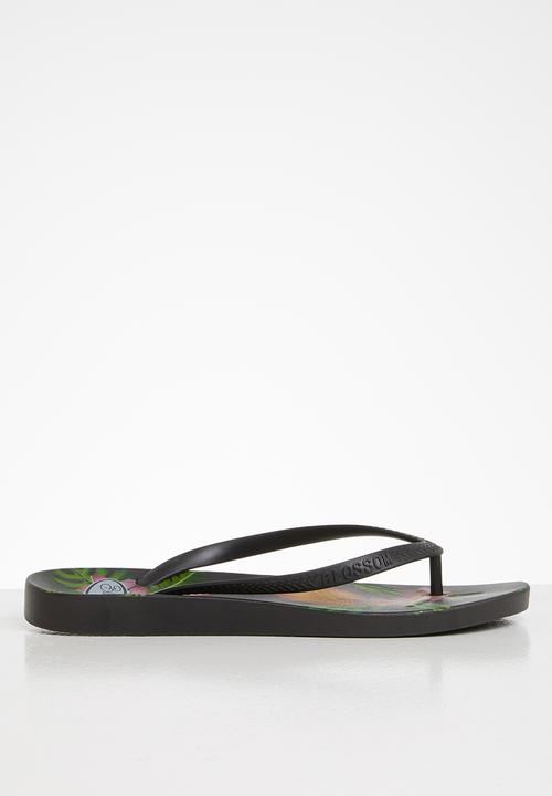 Blossom Girl - Flower flip flop - black