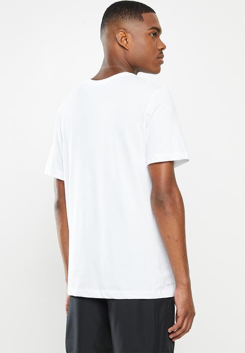 Nike - M nk dfc tee humor - white