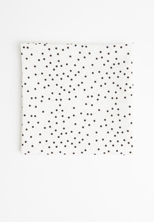 Superbalist - Polka dot neckerchief - black & white 