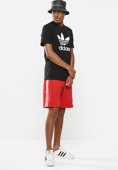 adidas Originals - 3 Stripe shorts - red 