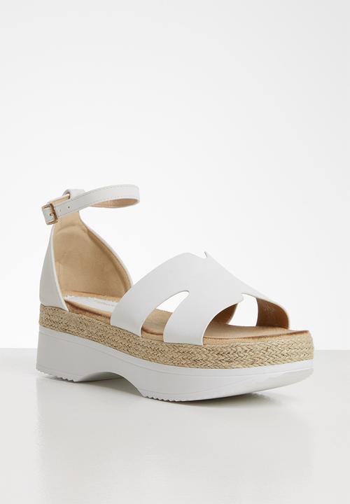 Seduction - Ankle strap espadrille sandal - white