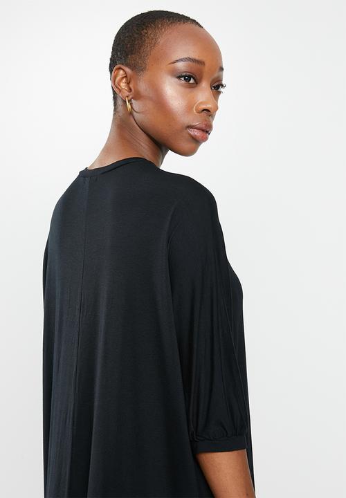 edit - Conscious knit batwing dress - black