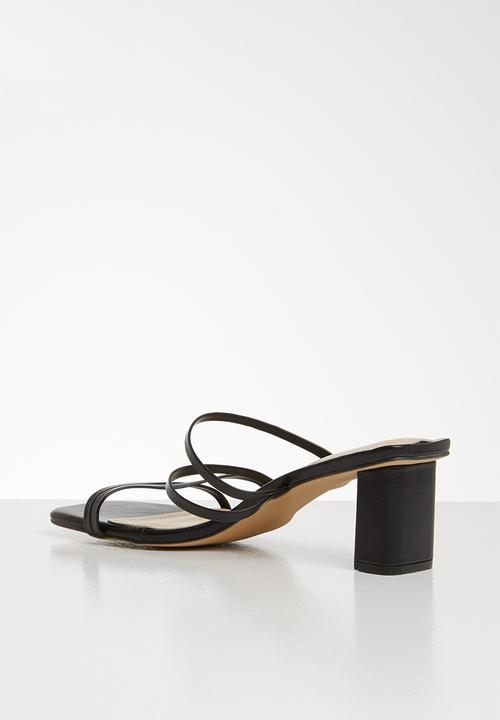 Seduction - Strappy mule heel - black
