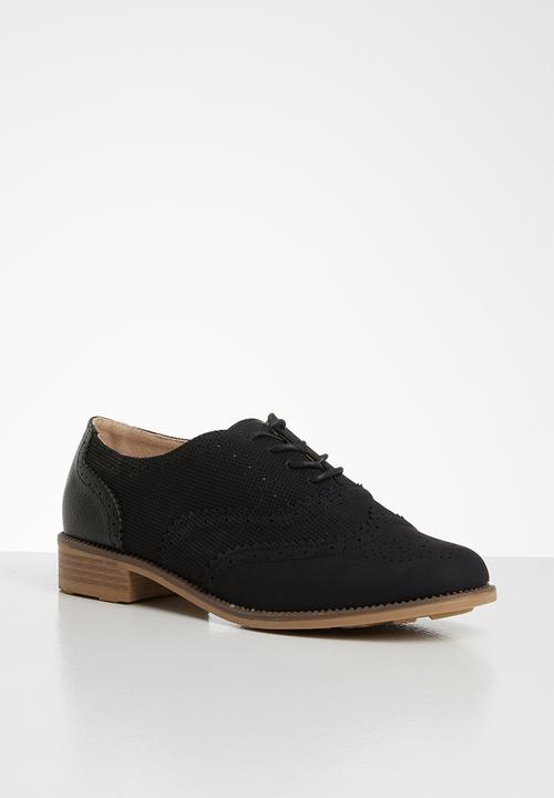 Seduction - Patch detail brogue - black