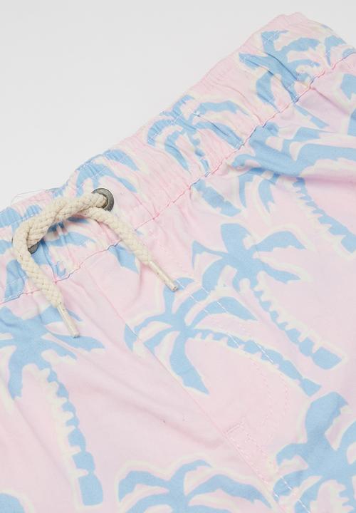 Free by Cotton On - Boys volly short - wild palms & pink quartz