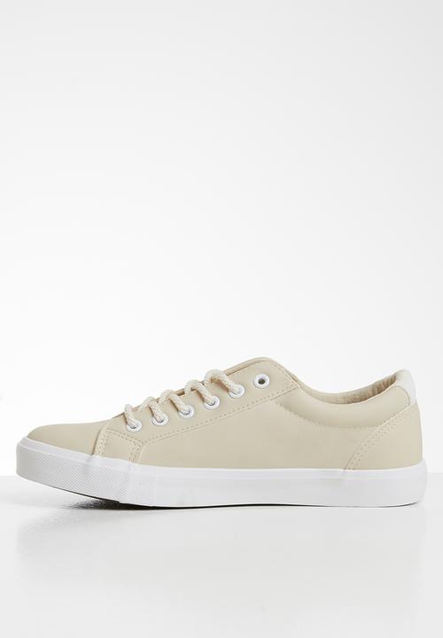 Miss Black - Baker 11 sneaker - nude