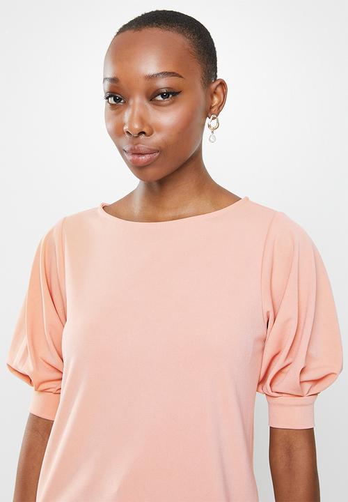 edit - Textured knit flutter tee - rose