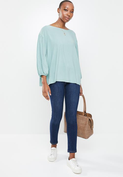 edit - Puff sleeve basic woven shell - dusty sage