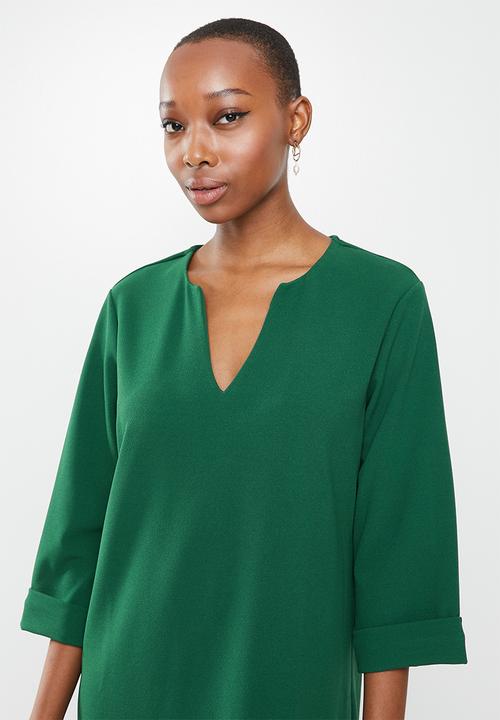edit - 3/4 sleeve notch neck high low tunic - emerald
