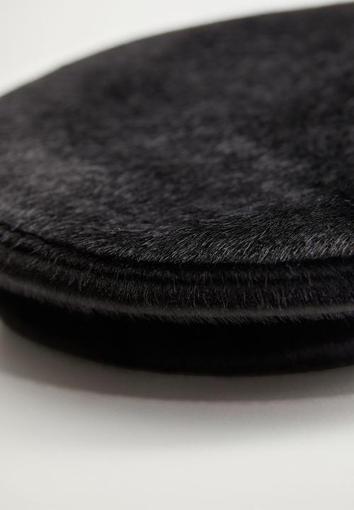 MANGO - Hat pony - black