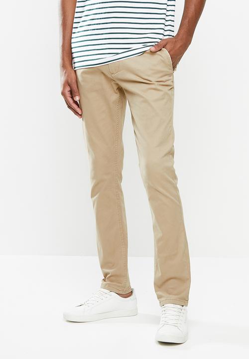 khaki chino pants