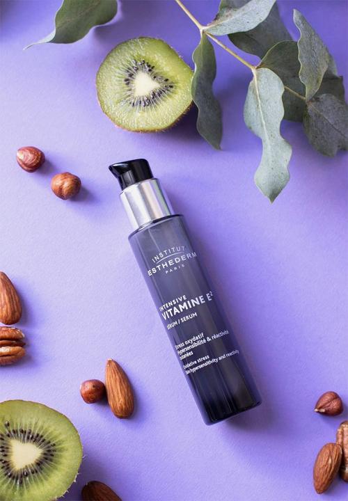 ESTHEDERM - Intensive Vitamin E² Serum