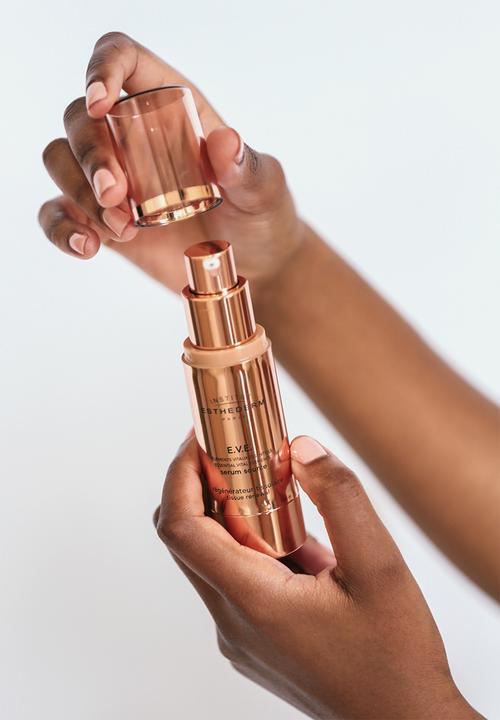 ESTHEDERM - E.V.E. Serum Source