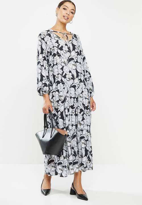 edit - Wide hem gyspy maxi dress - black & white 