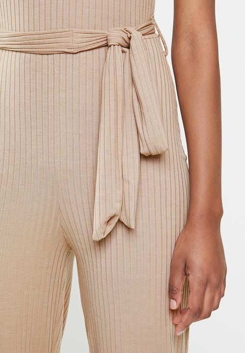 Missguided - Rib short sleeve flare leg jumpsuit - beige 