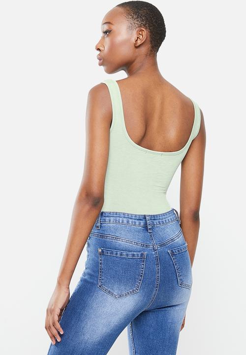 Missguided - Scoop neck low back sleeveless bodysuit - green 