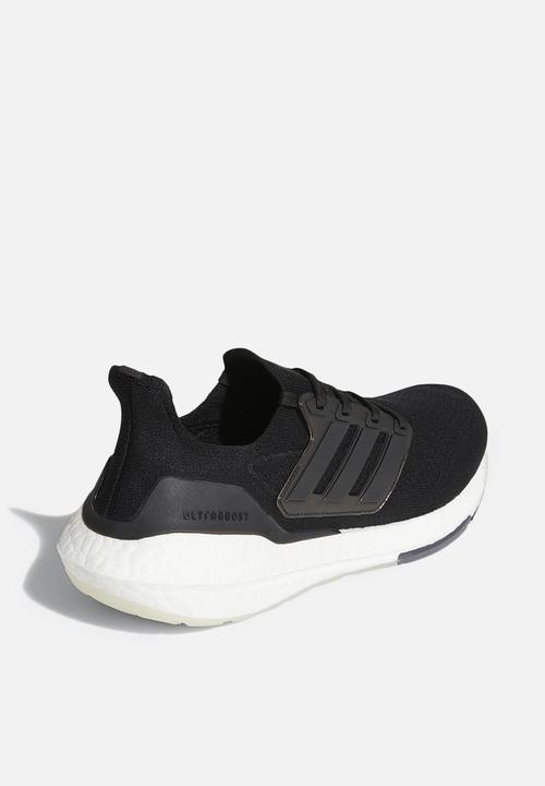 adidas Originals - Ultraboost 21 - core black/core black/grey four