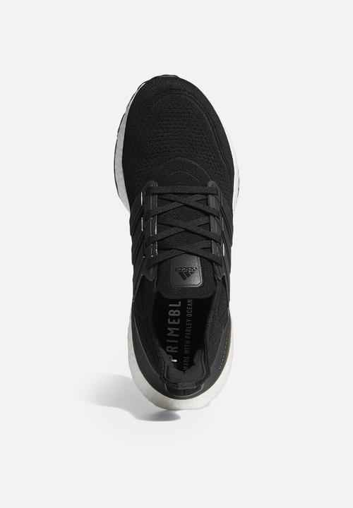 adidas Originals - Ultraboost 21 - core black/core black/grey four