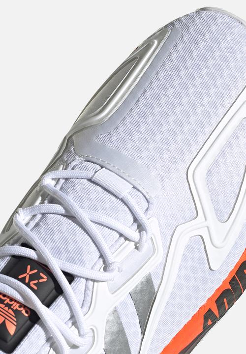 adidas Originals - Zx 2k boost - ftwr white/silver met./core black