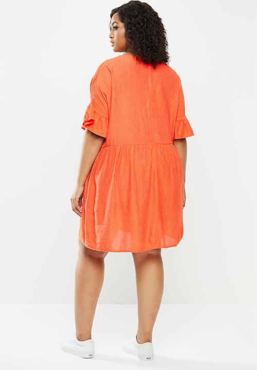 Missguided - Plus size textured smock dress - orange