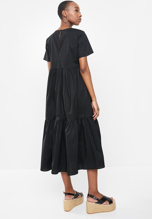Glamorous - Short sleeve tiered midi dress - black