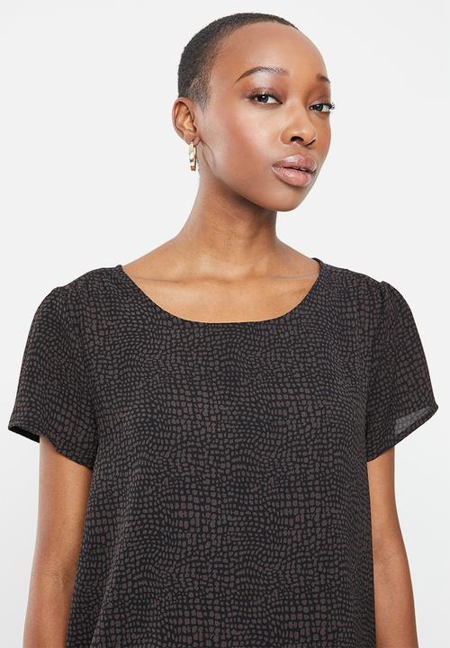 Jacqueline de Yong - Elsa short sleeve puff blouse - black & brown 