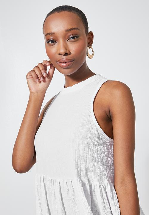 Superbalist - Sleeveless textured knit volume dress - white