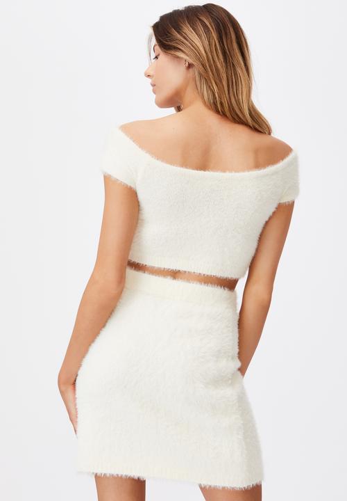 Factorie - Fluffy knit off the shoulder top - neutral 