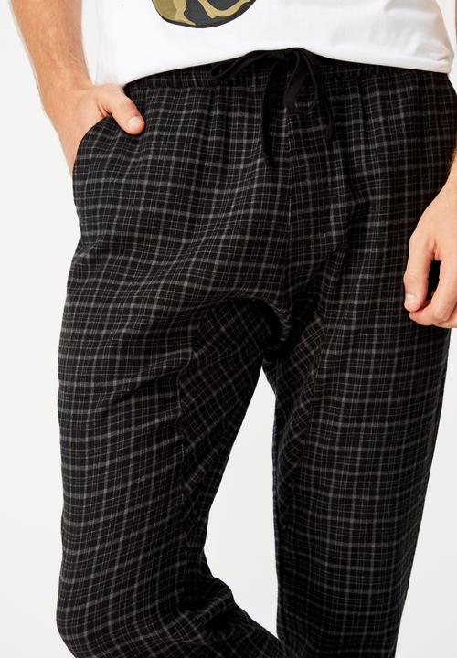 Cotton On - Pj drake - black
