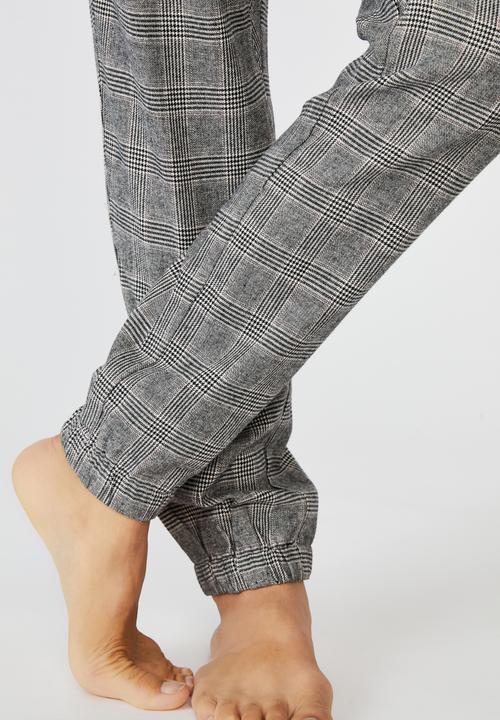 Cotton On - Pj drake - white black micro check