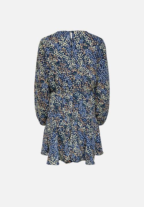 Jacqueline de Yong - Mia long sleeve short dress - night sky abstract floral