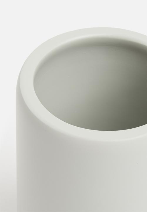 Sixth Floor - Otto polyresin tumbler - grey