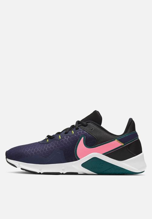 Nike - Nike Legend Essential 2 