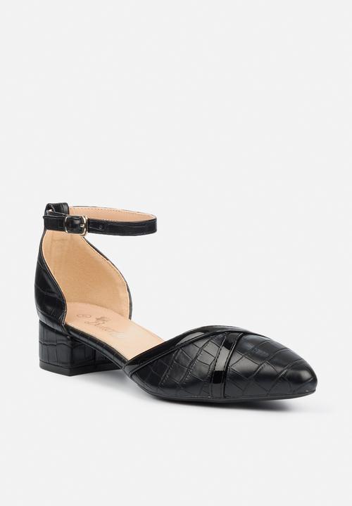 Butterfly Feet - Axis ankle strap heel - black