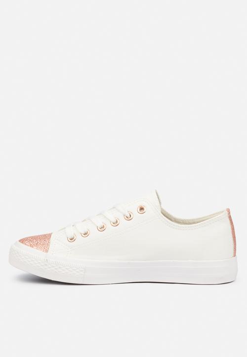 Miss Black - Baker 9 sneaker - rose gold & white 