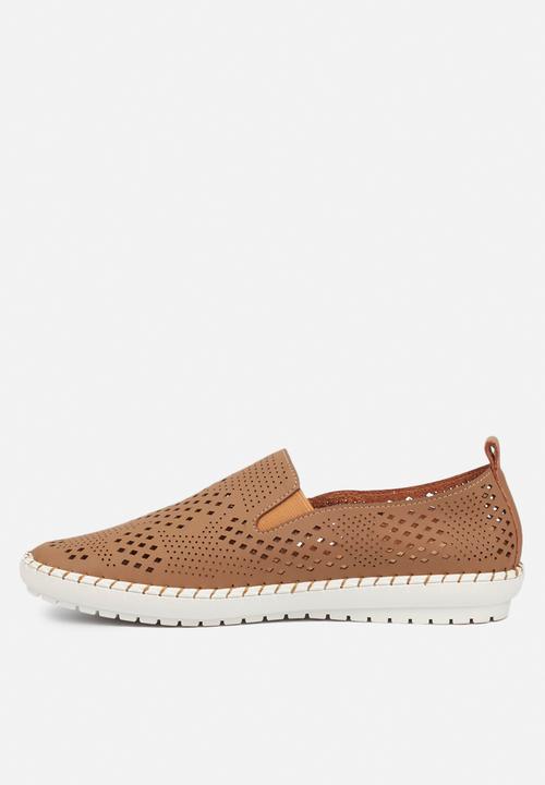 Butterfly Feet - Berrie slip on - taupe