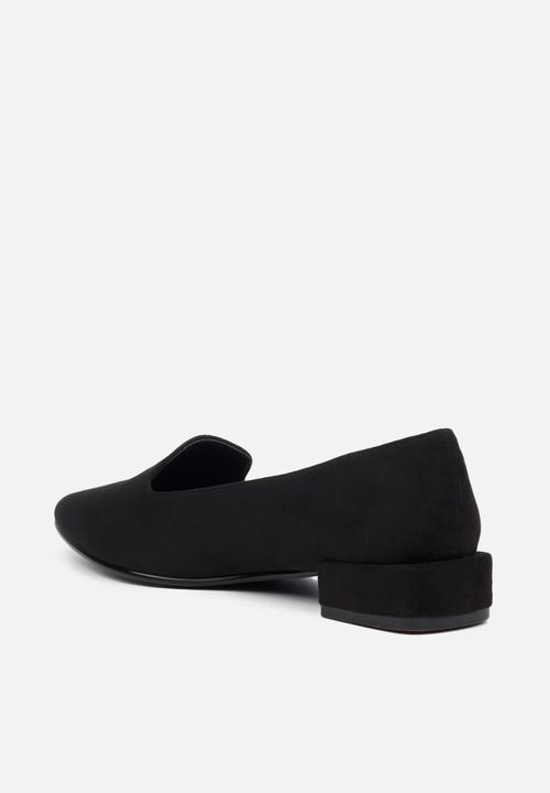 Butterfly Feet - Capri loafer - black