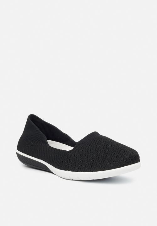 Butterfly Feet - Lindy slip on - black
